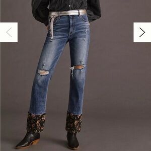 Pilcro by Anthropologie The Vintage Straight Jeans Embroidered Cuff Size 29